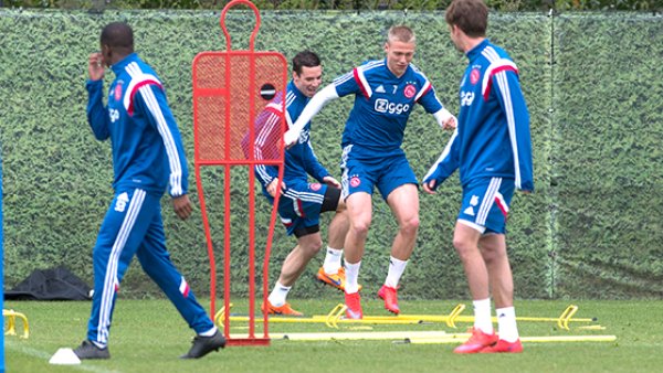 离不开赛前 离不开赛前