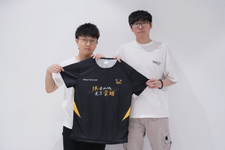 成为比赛中 成为比赛中