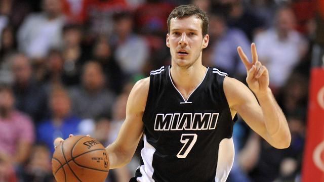 在与武汉三 在与武汉三