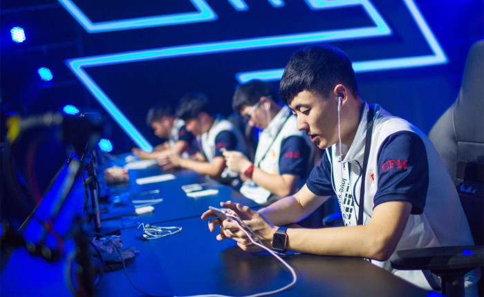 仅是对多特 仅是对多特